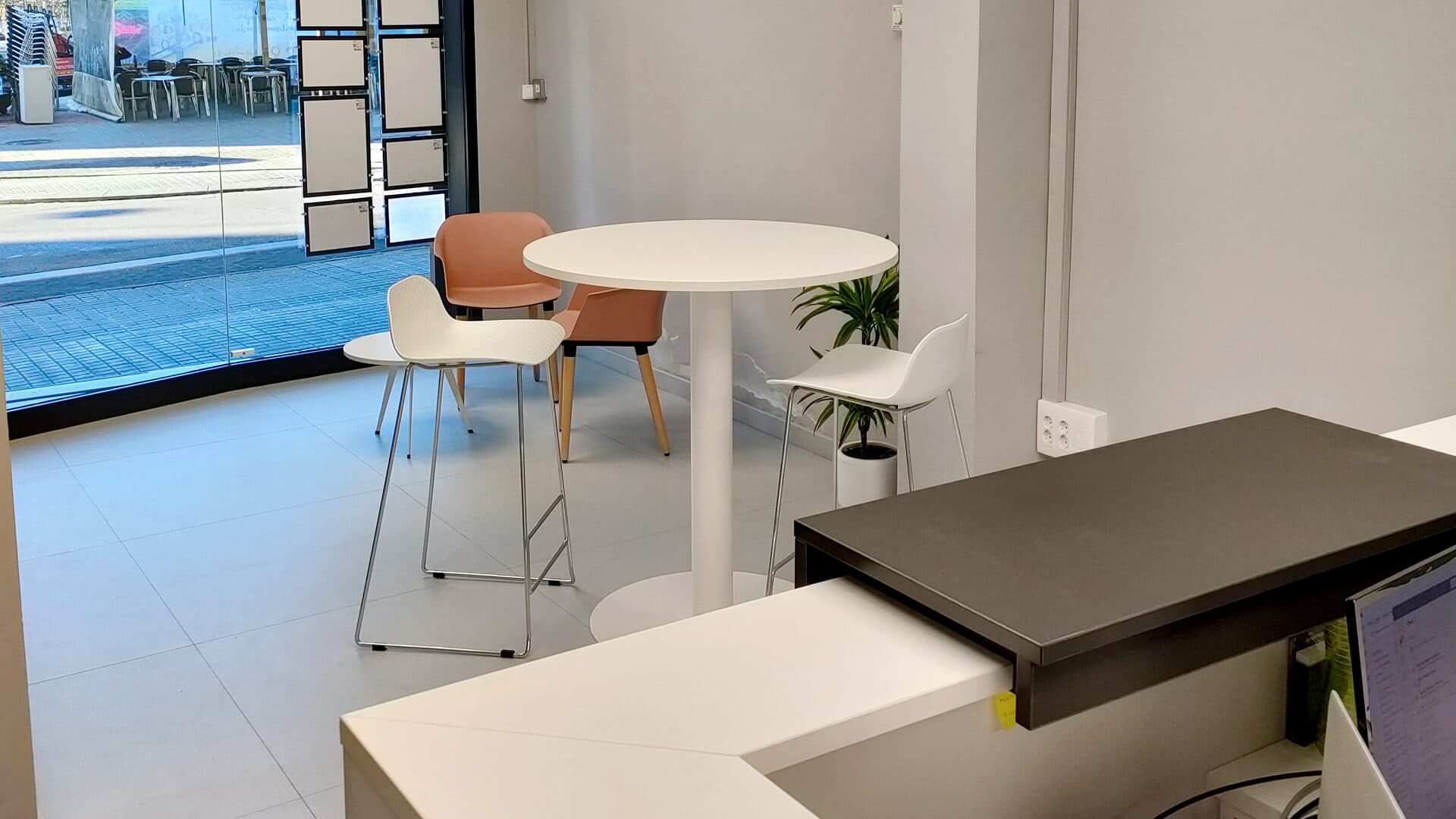 Muebles de Recepción PMC Grup